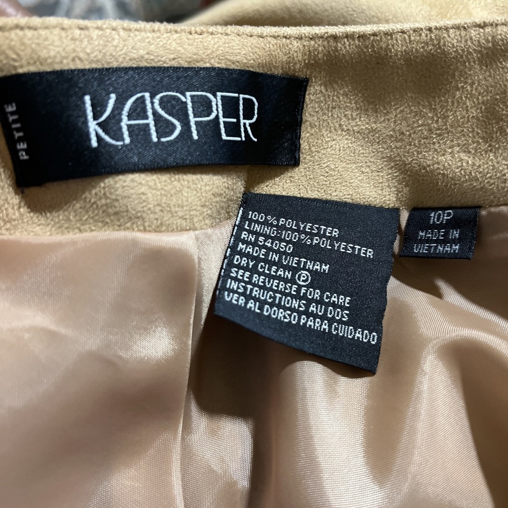 Kasper Women's Velvet Suit Two Sizes Jacket 12P. Skirt 10P - Picture 5 of 10